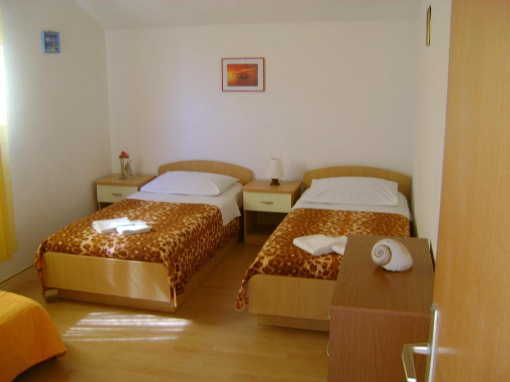 Apartments Mila Bol Kamer foto